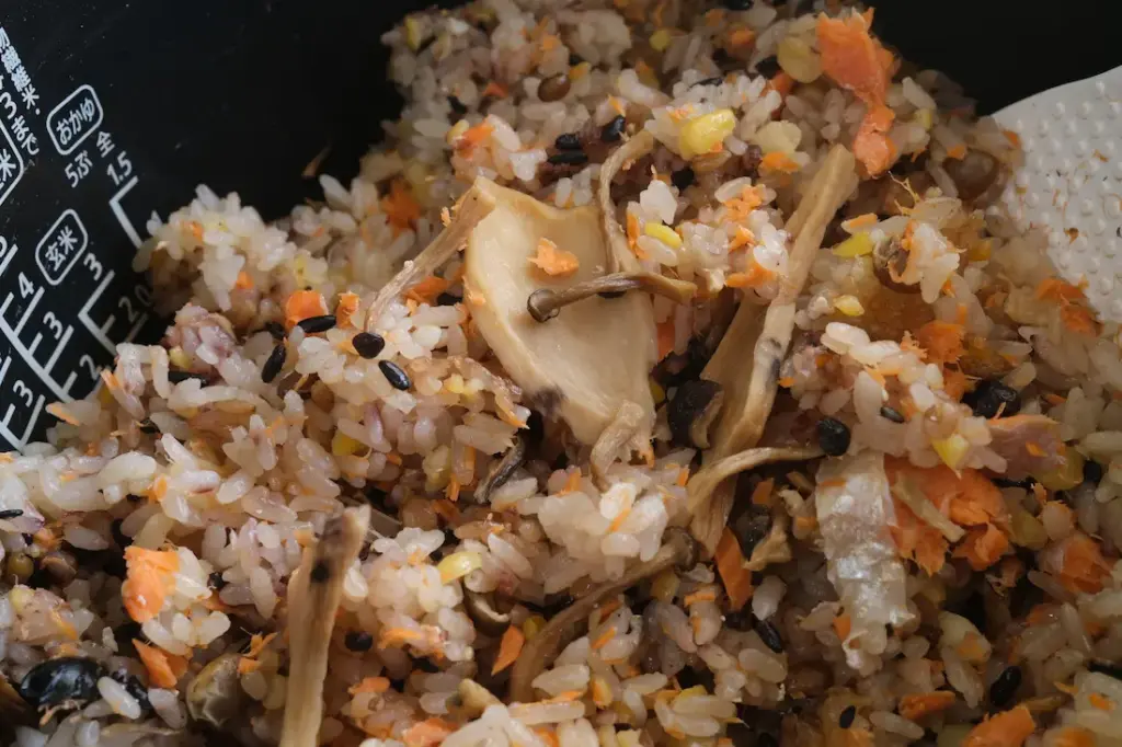 炊き込みご飯でも形は完全に戻りません