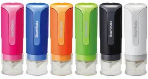 シャチハタのハンコは多数のカラーがあります